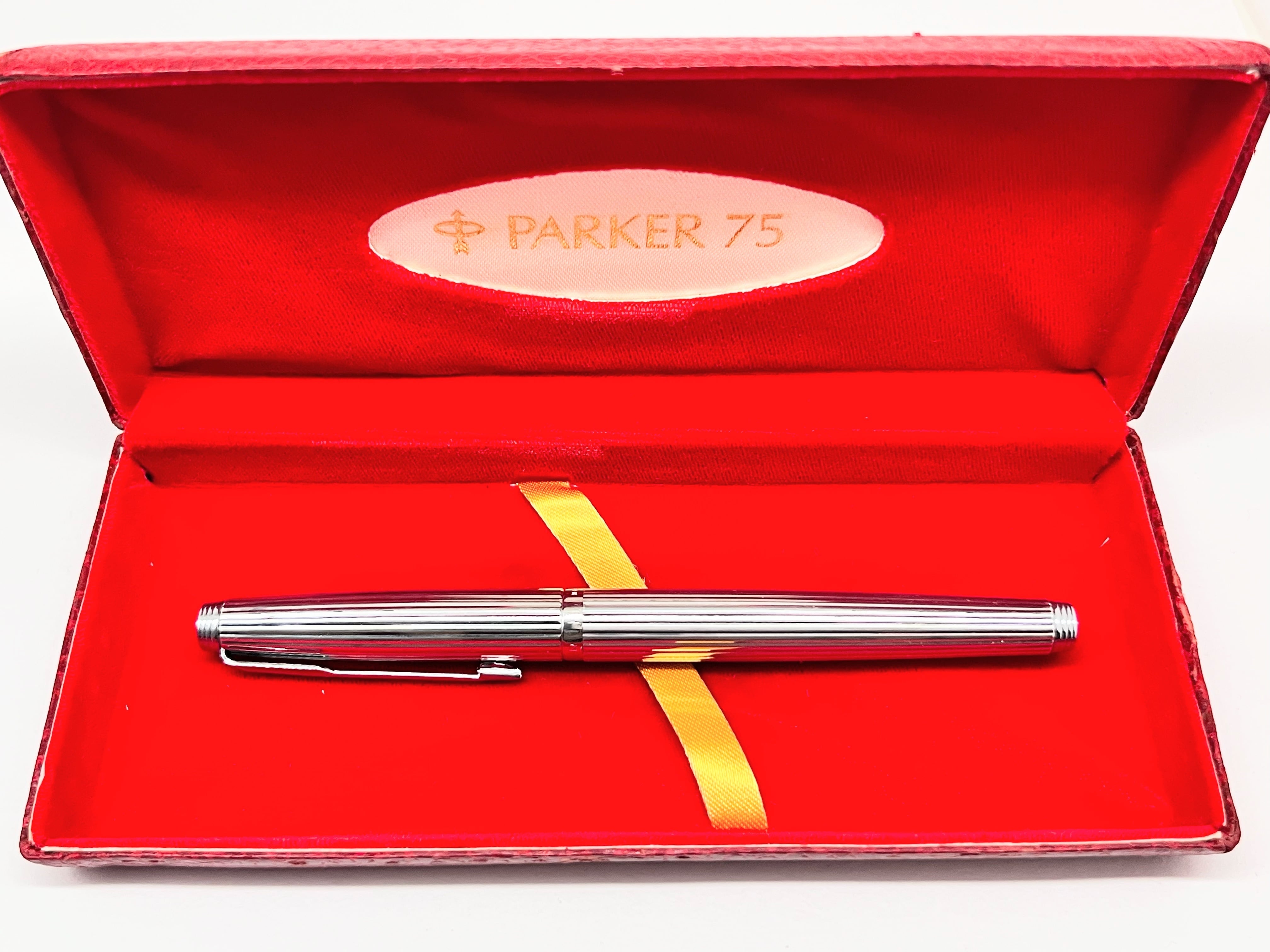 Parker place vendom年筆セット