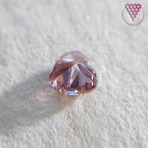 0.088ct SI-2 天然ピンクダイヤモンドFANCY DEEP PINK