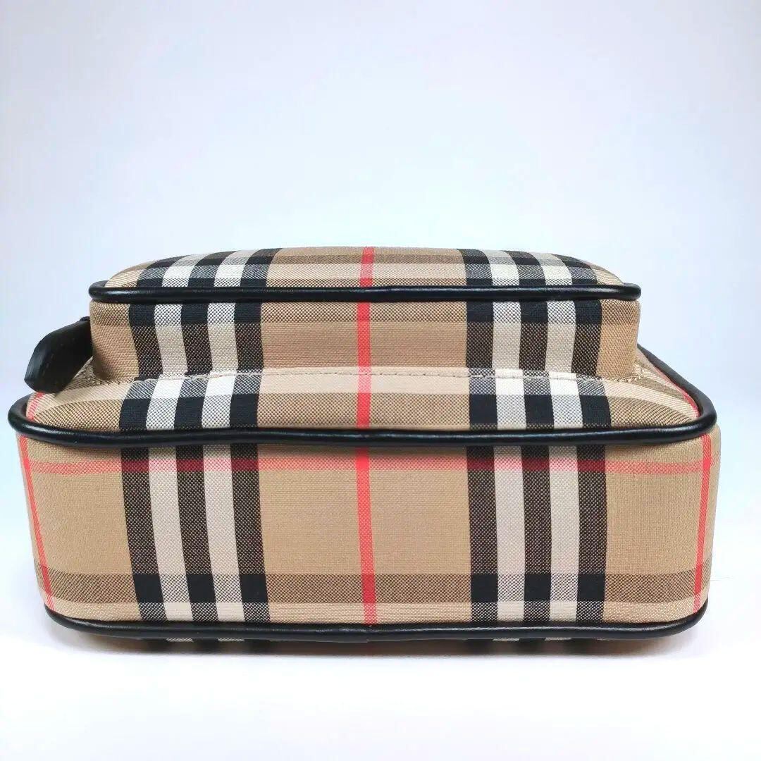 ✨未使用品✨BURBERRY バーバリー カメラバッグ ショルダー ノバ 