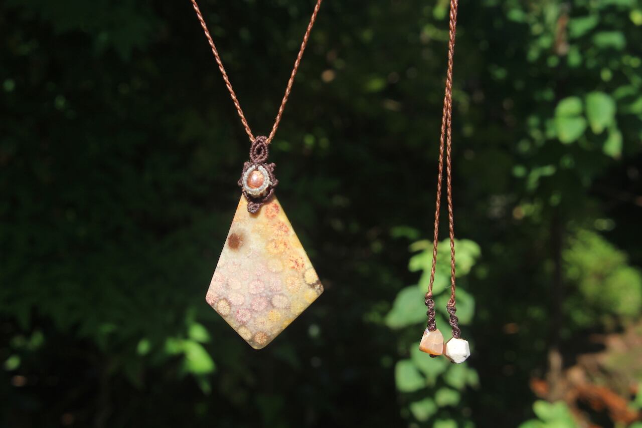 Fossil Coral & Sunstone micro macrame pendant