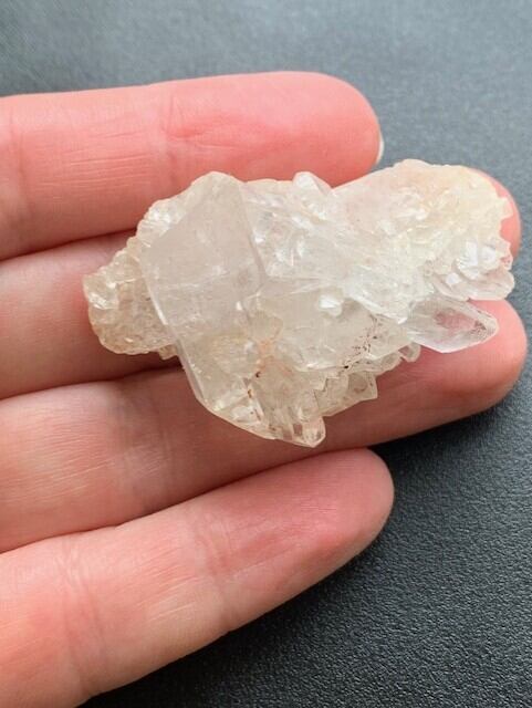 手芸素材・材料 レア ピンクカテドラル セルフヒールド マニカラン