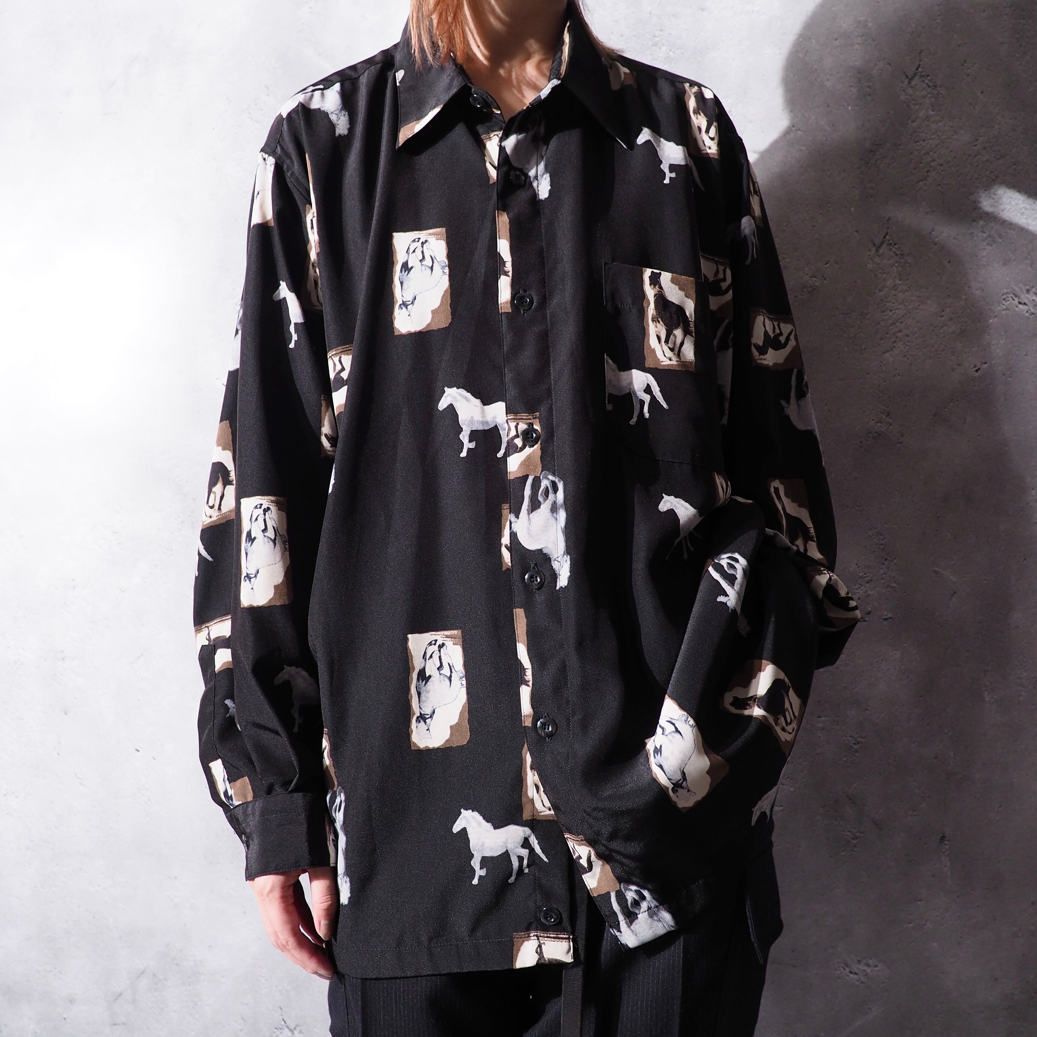 Horse animal printed black box silhouette drape shirt