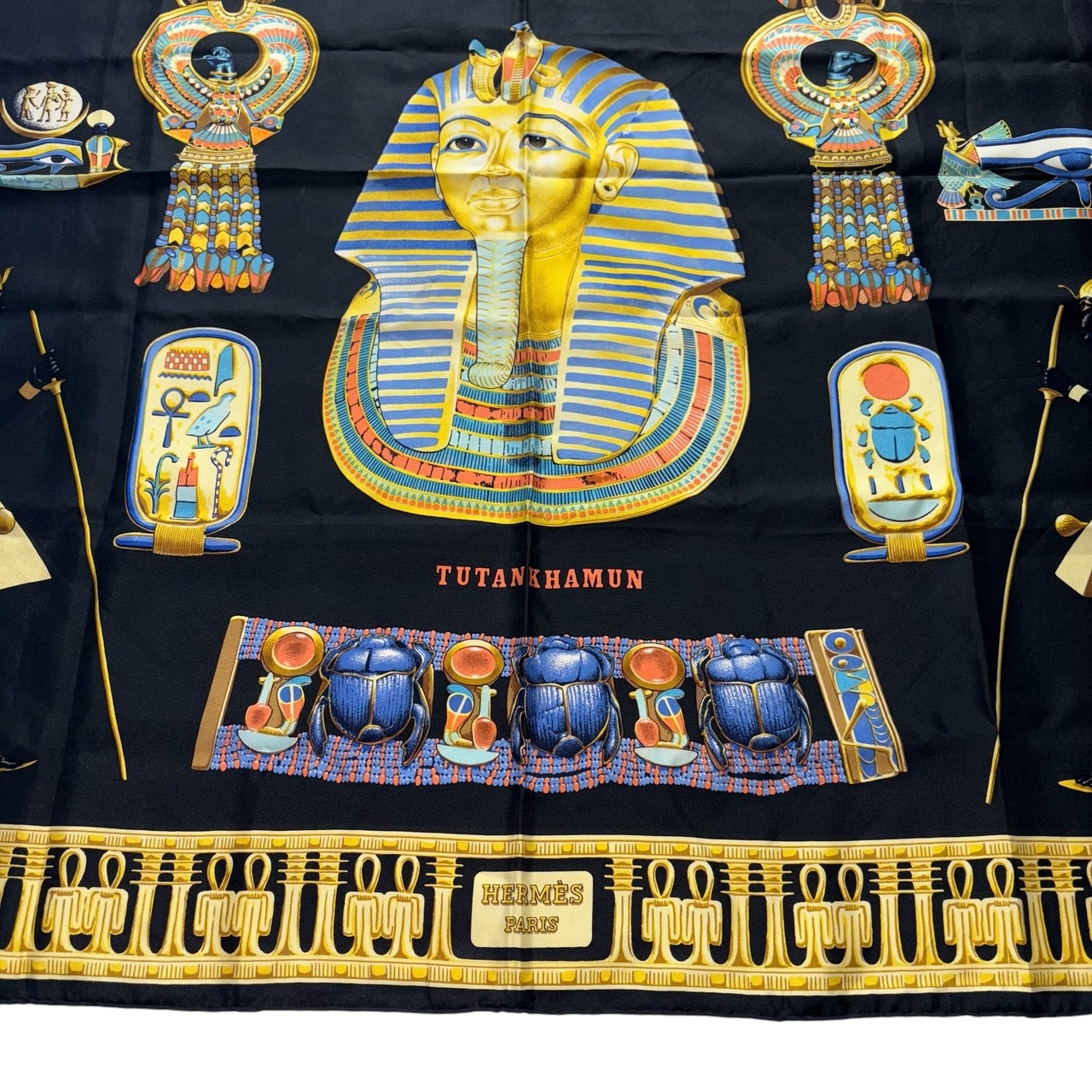 HERMES black carre 90 “TUTANKHAMUN”