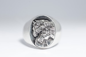 PHARAOS HORSE RING  SILVER  (OVAL )SMALL