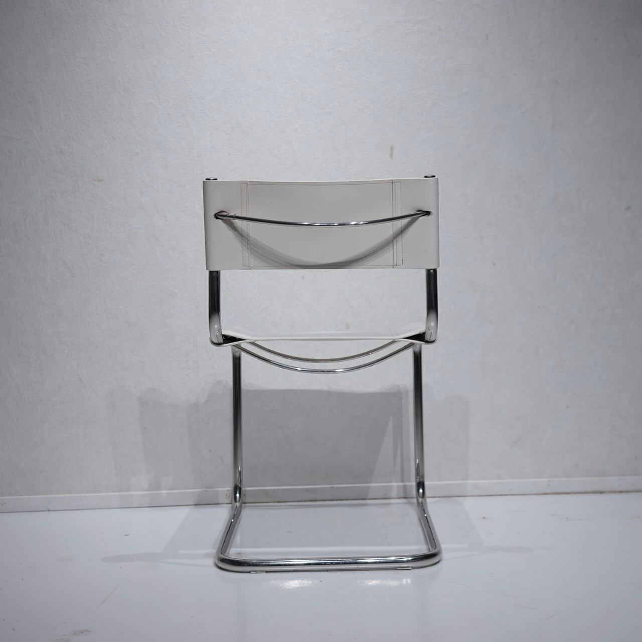 マルトスタム 椅子 チェア カンティレバー レザー 革製品 マルト・スタム/カンティレバーチェアNo.33CantileverChair【レザー