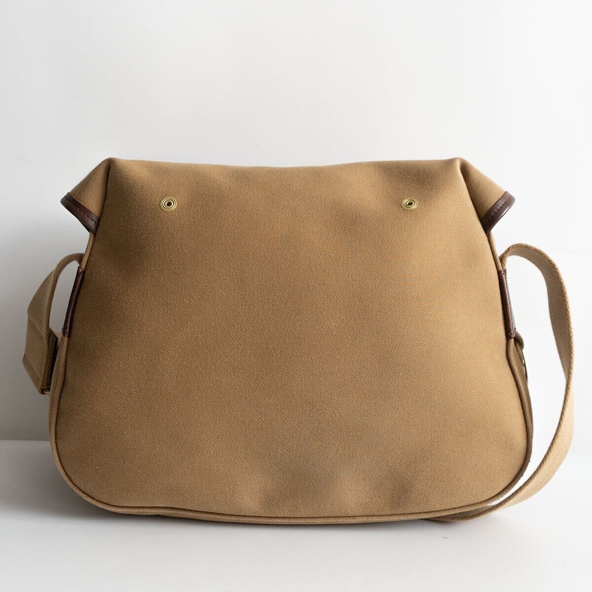 美品】Bradyショルダーバッグ ARIEL TROUT カーキ 【公式通販】