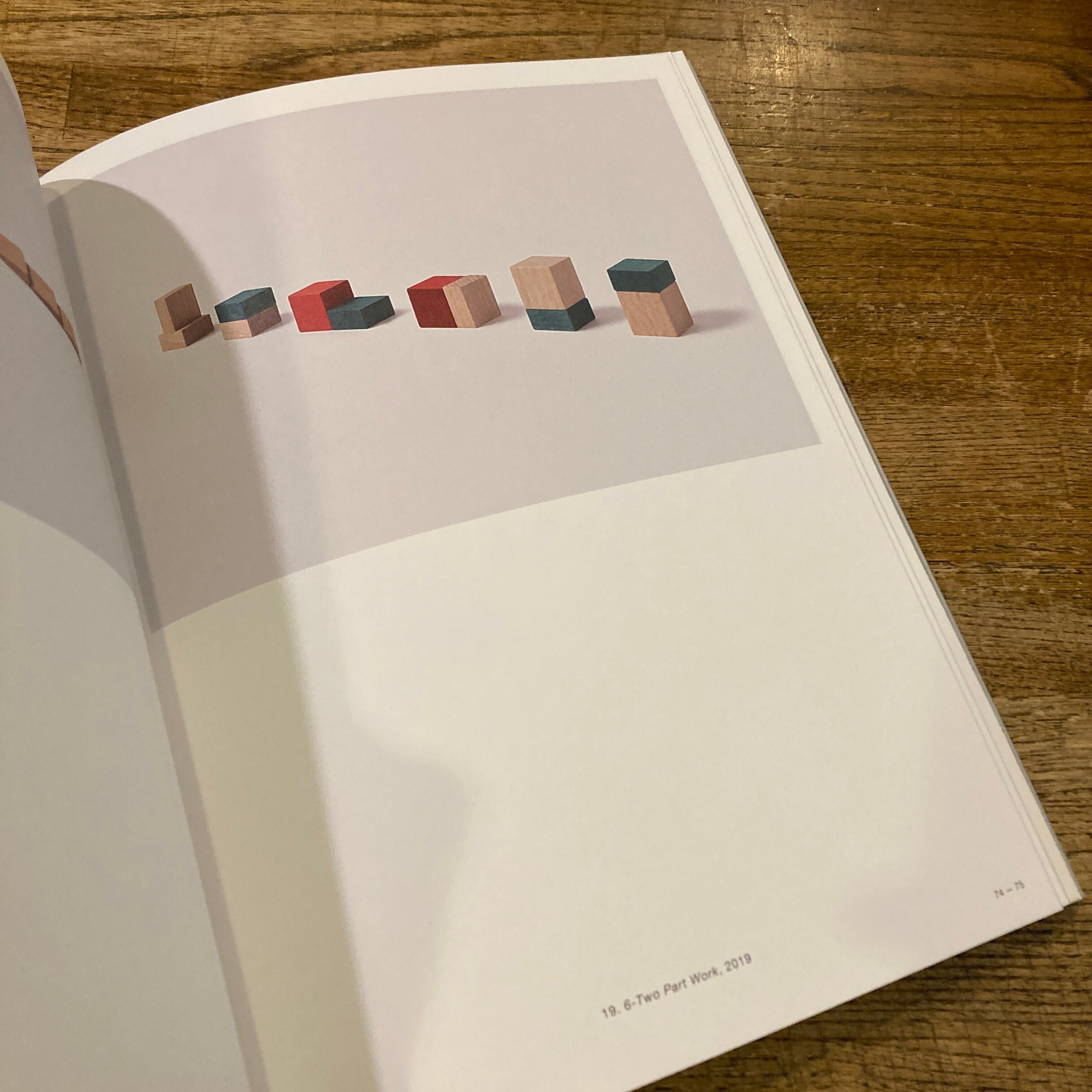 カール・アンドレ 彫刻と詩、その間 Carl Andre Between Sculpture and