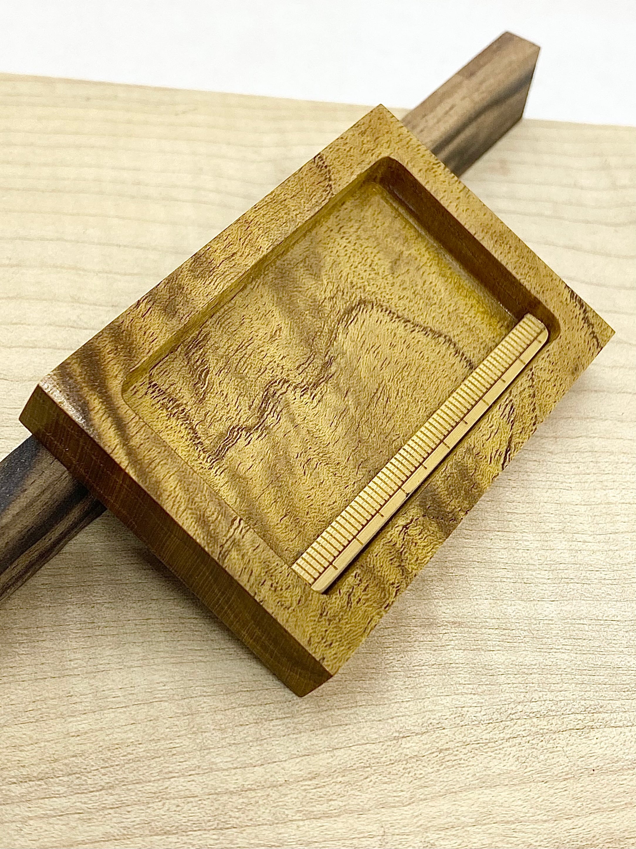 小物入れ 桑(クワ) 幅19.1cm 高17.2cm 二段 円筒形 木製 超銘木 Woodcrafter 箱廣modify