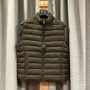 MooRER NYLON DOWN VEST《46》