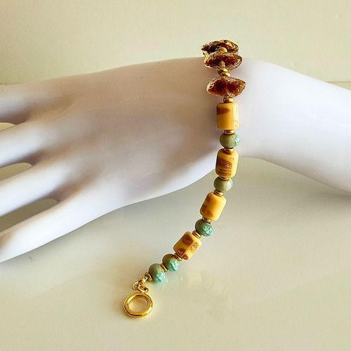 ドイツとフランス／お隣りの国のビーズブレスレット