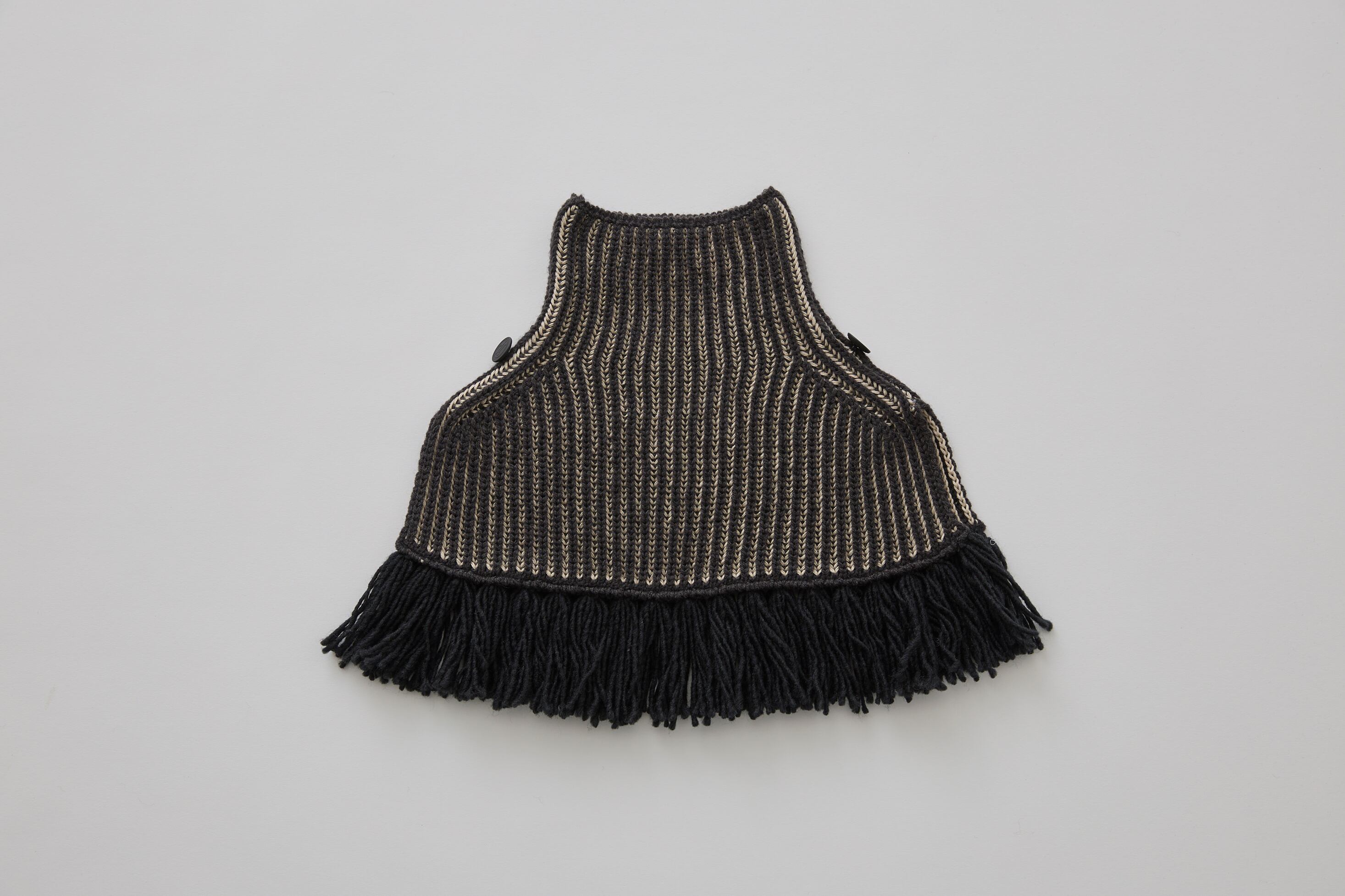 〈 eLfin Folk 25AW 〉Rib knit Knights cape / black / M