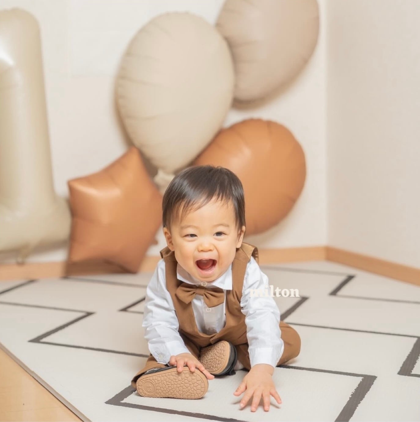 12 13 cm ベビーシューズ ブラック 黒 赤ちゃん 靴 13cm マジック