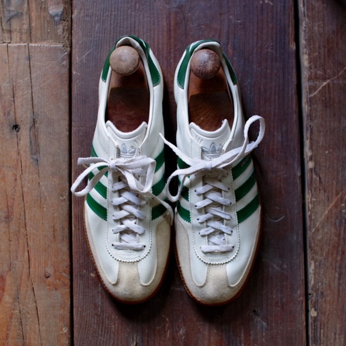 1980s Adidas UNIVERSAL Leather Sneakers / 西ドイツ製 アディダス ユニバーサル | 古着屋 仙台  biscco【古着 & Vintage 通販】