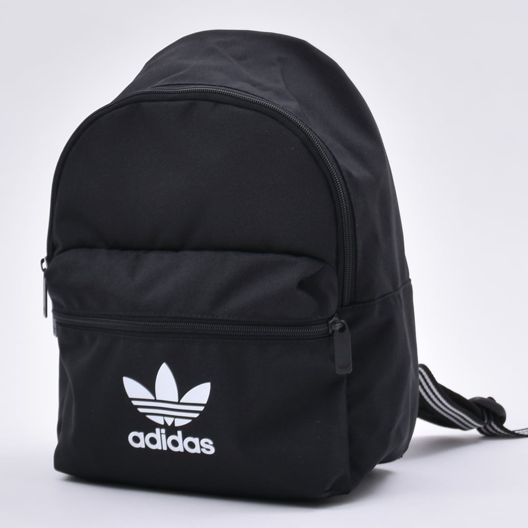 adidas】スモールバックパック | VOLCAN&APHRODITE 公式通販