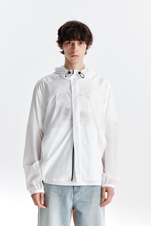 [Matin Kim] LIGHT HOODY WINDBREAKER FOR MEN IN WHITE 正規品 韓国ブランド 韓国通販 韓国代行 韓国ファッション マーティンキム matinkim 日本 店舗