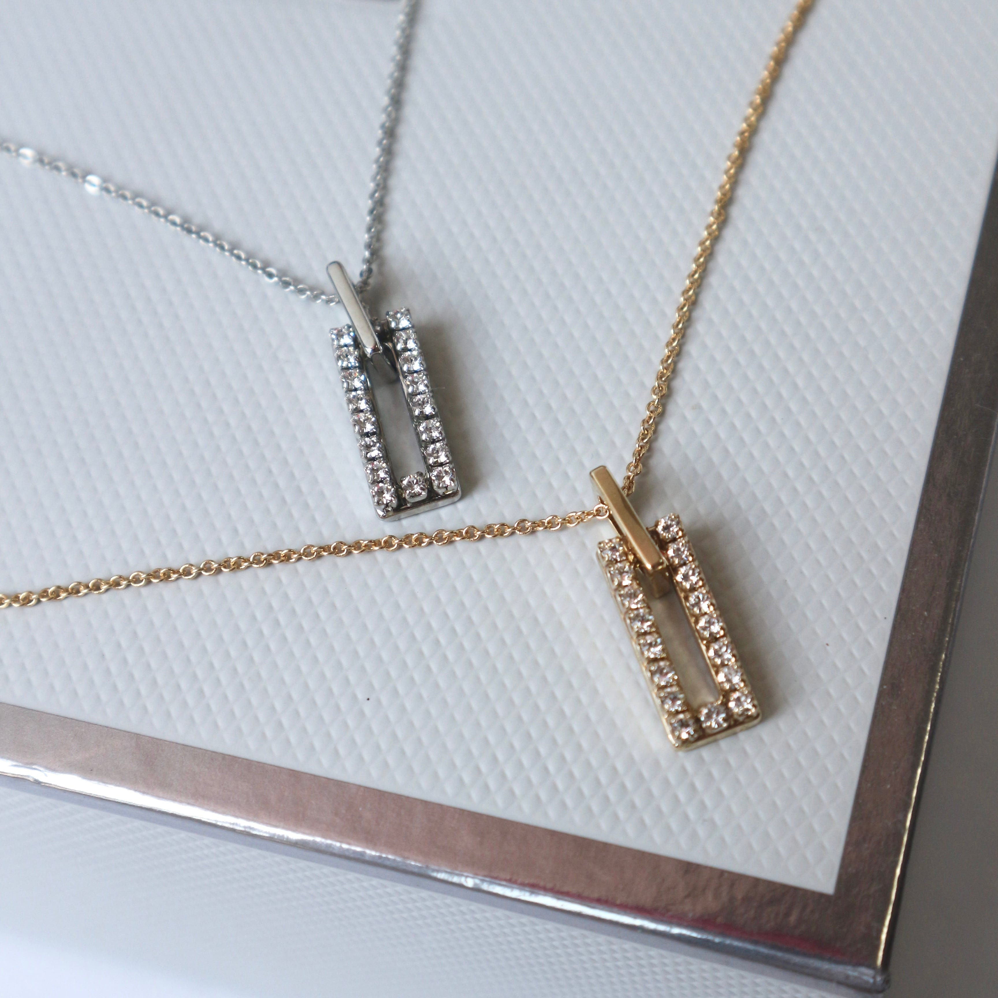 Rectangle necklace