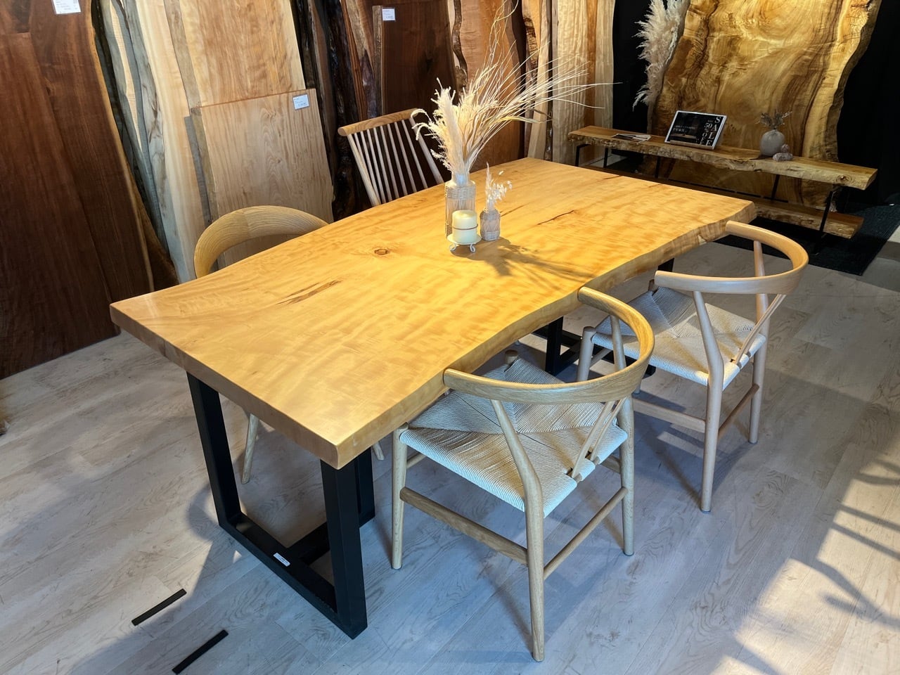 全面杢】白栃（トチ）_1780×820-920×55_青山店_テーブル天板/一枚板