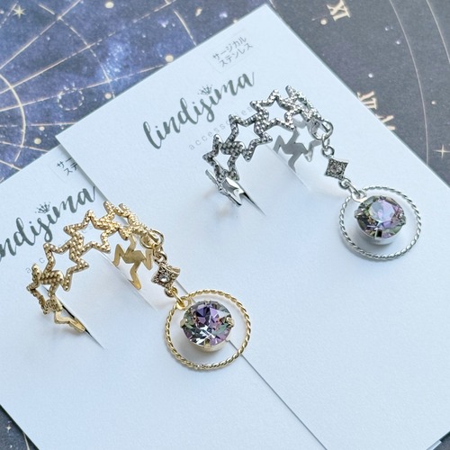 【片耳販売】星の連なりと煌めくガラスストーンのイヤーカフ　　サージカルステンレス