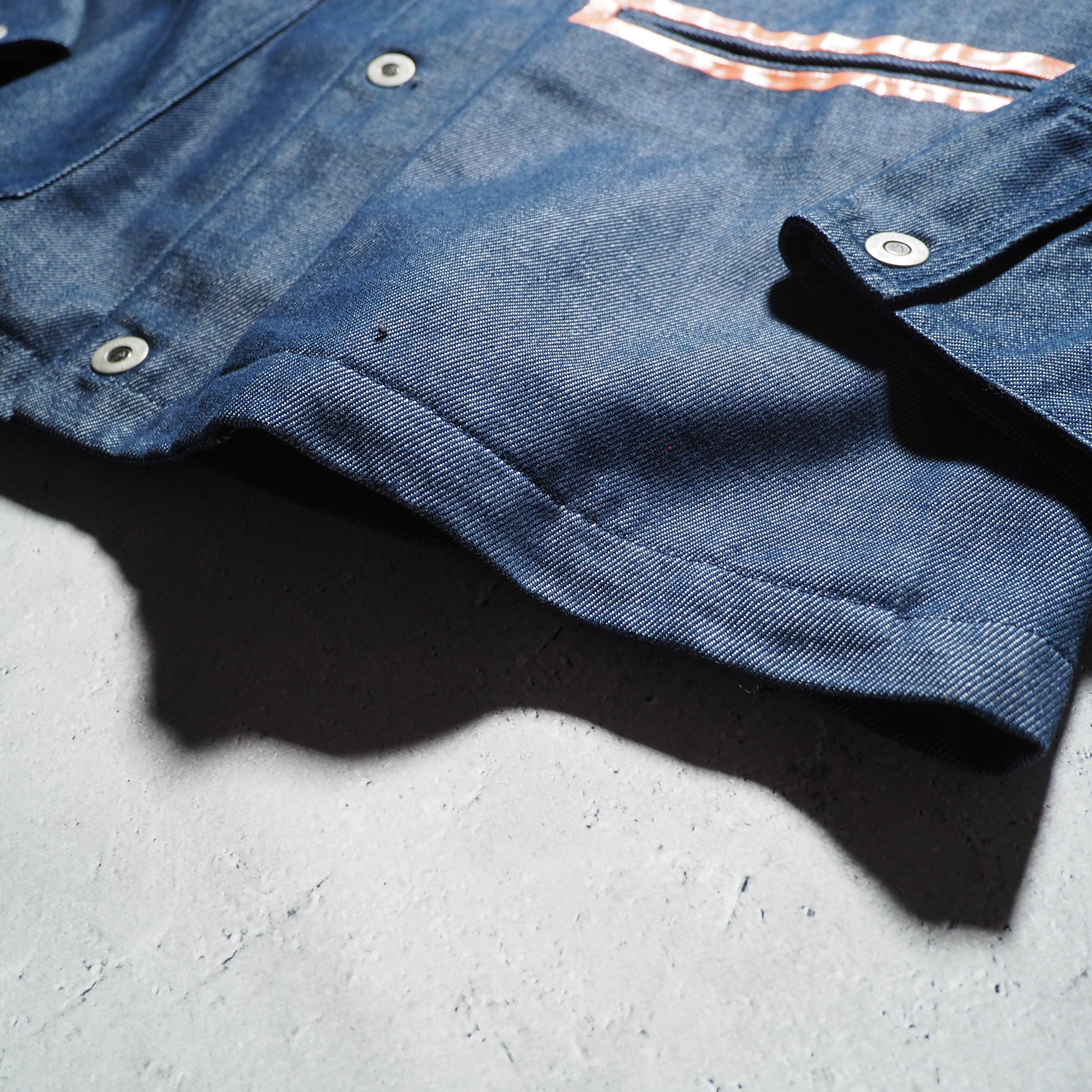 " R.NEWBOLD " Side Pockets Tape processing Design Denim jacket