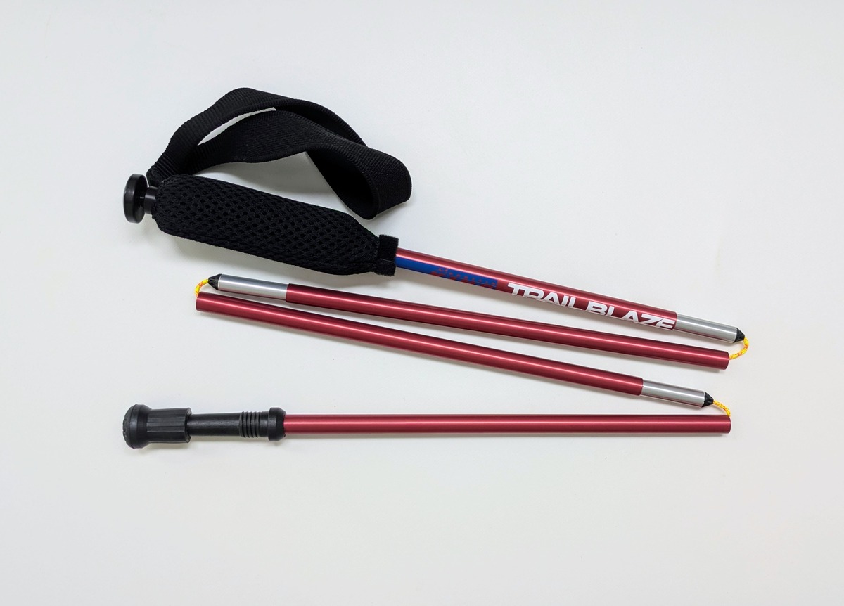 MOUNTAIN KING ”Trail Blaze” レッドカラー ポール、ストック 