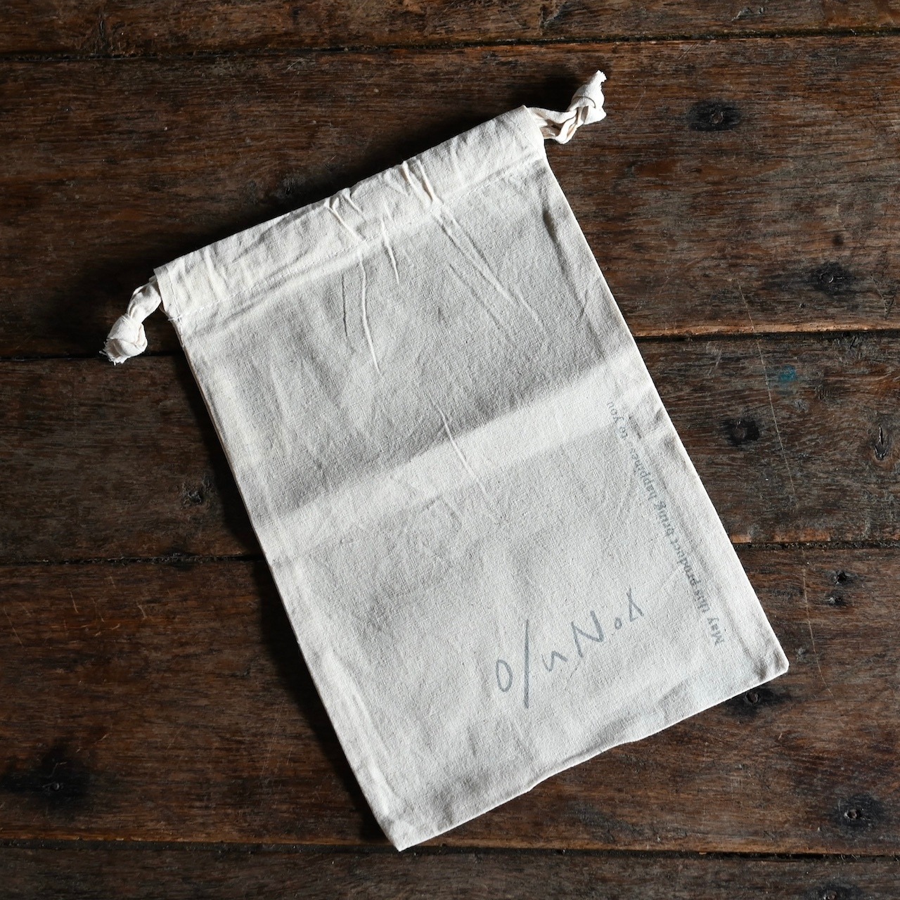 OluNoA / フラワーベース〈 花瓶・花器・一輪挿し・陶器・インテリア・置物 〉