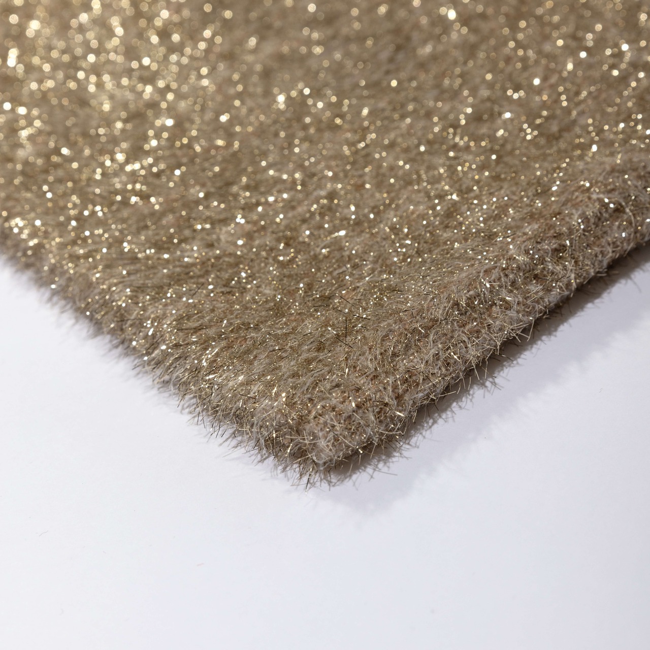 Shiny Shaggy Midi Length SKT Knit