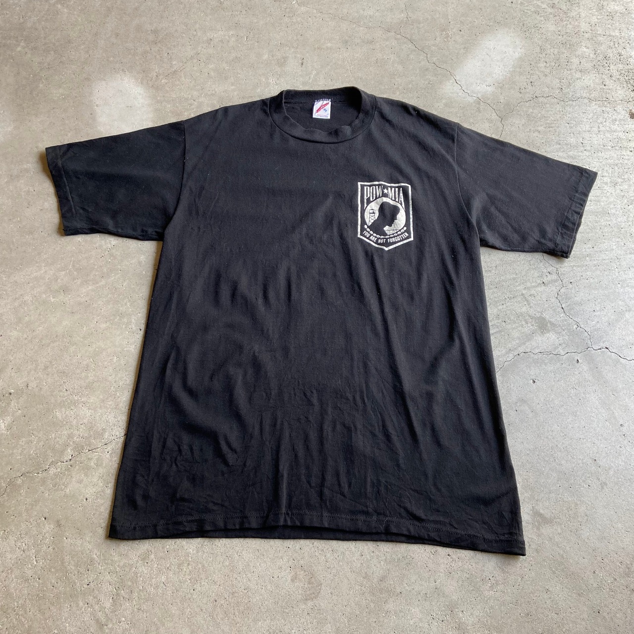 USA製 80年代 POW MIA ベトナム戦争 ワンポイント プリントTシャツ 
