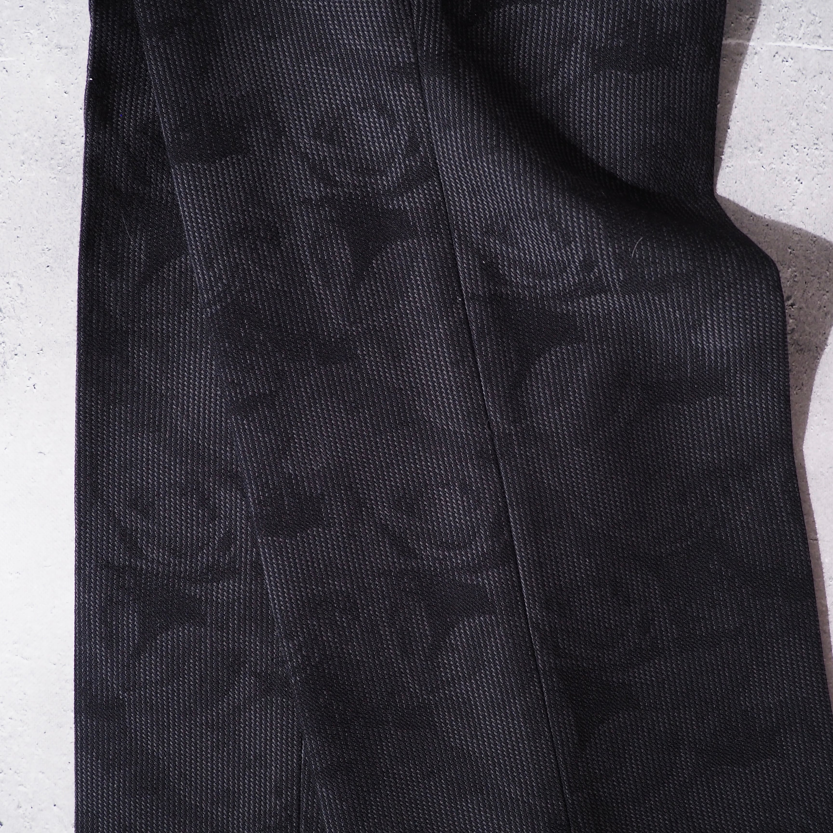 ” INTERMEZZO ” Rose flower printed Beautiful silhouette slacks pants