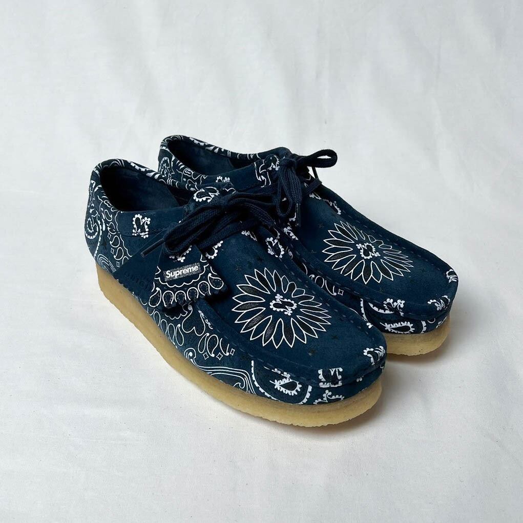 シュプリーム　クラークス　バンダナ　ワラビー NEW] Clarks×Supreme 別注 BANDANA WALLABEE シュプリーム クラークス