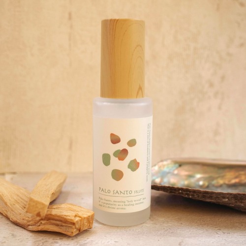 【 パロサント フルーツ 】アロマスプレー 50ml palo santo fruits 果実 聖なる木 お香 スパイシー ペッパー ウッディ フレグランス ルームスプレー 浄化 瞑想 ヨガ 空間 リフレッシュ リラックス