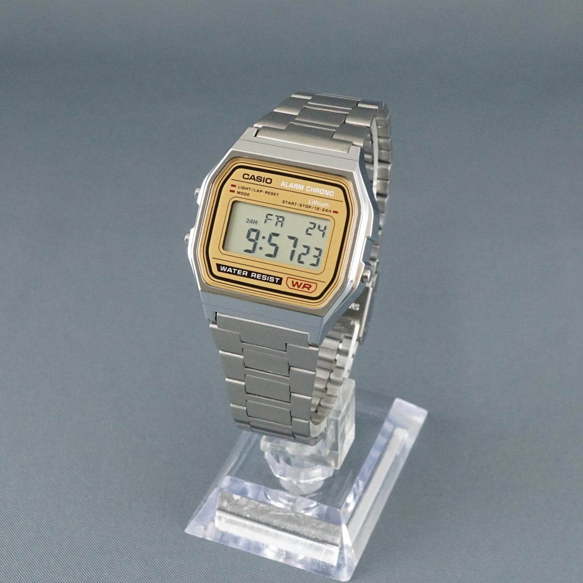 CASIO カシオ スタンダート チープカシオ 腕時計 USED美品 A158WEA-9