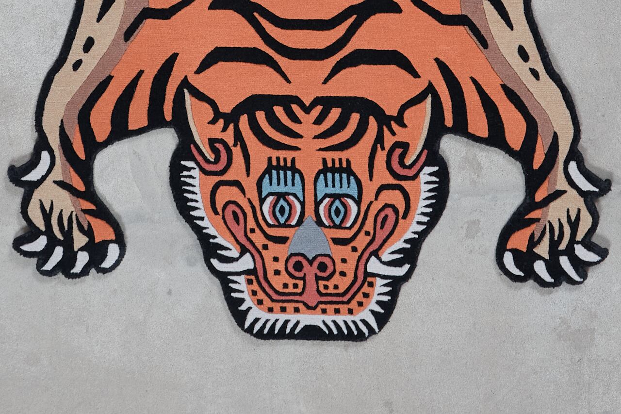 ★お値下げ★チベタンタイガーラグ　Lサイズ　ウール　slowtiger Tibetan Tiger Rug 《Lサイズ•プレミアムウール363》チベタンタイガー