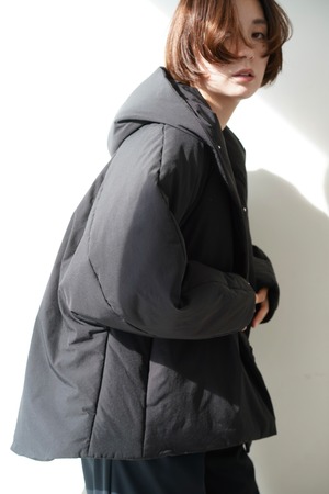 NOMINE Filling volume hood blouson 中綿 ボリューム フード ブルゾン Black