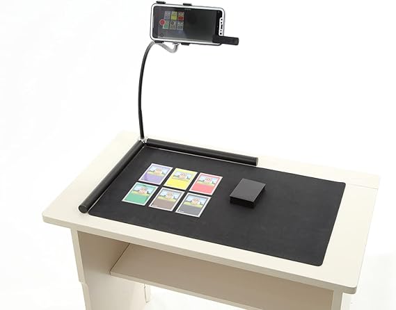 Tilted Nation ゲーミングヘッドホンスタンド | RGBヘッドセット