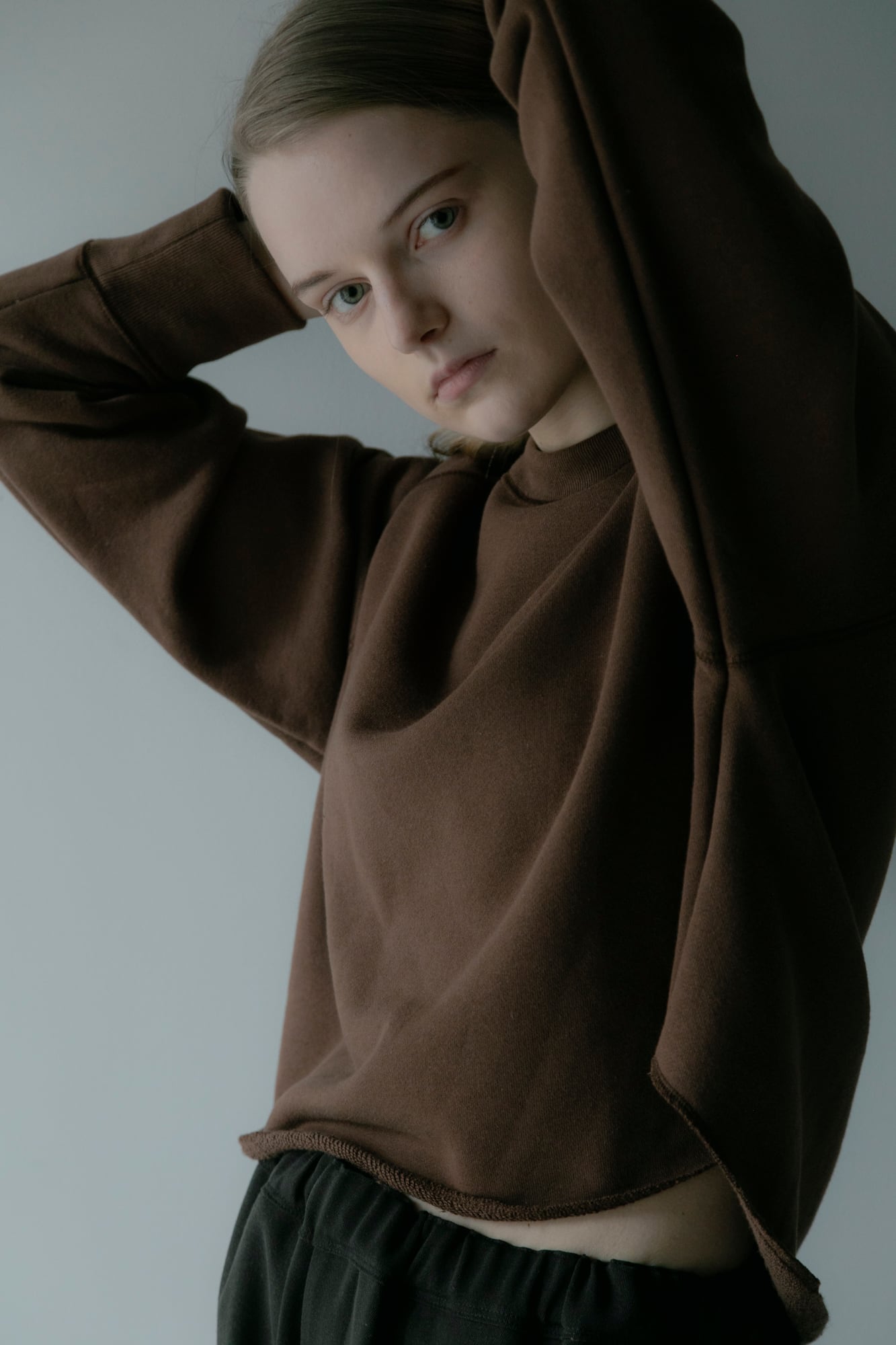 Cropped Pull Over Sweatshirt Chocolate