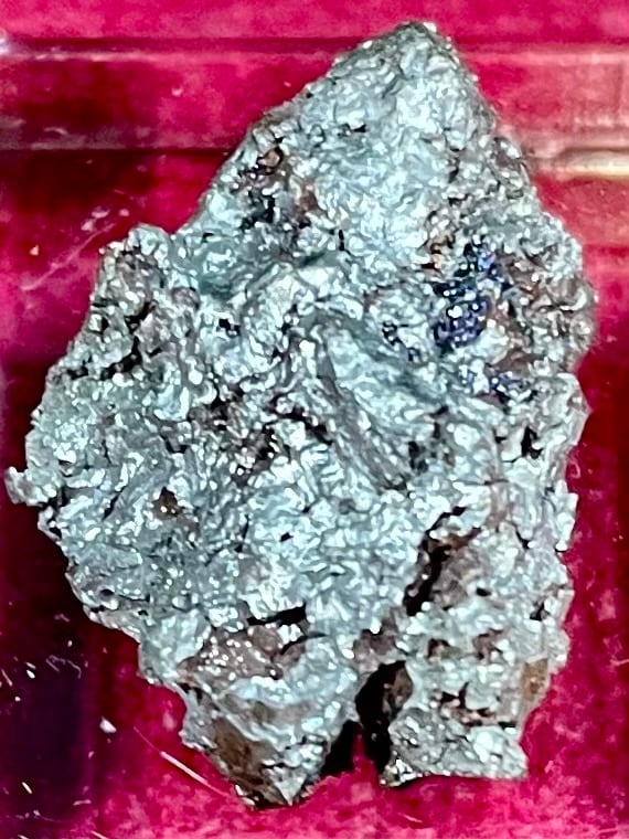 7) 日本人の「心」に寄り添う御守り・奥出雲「玉鋼(タマハガネ)」1級B原石