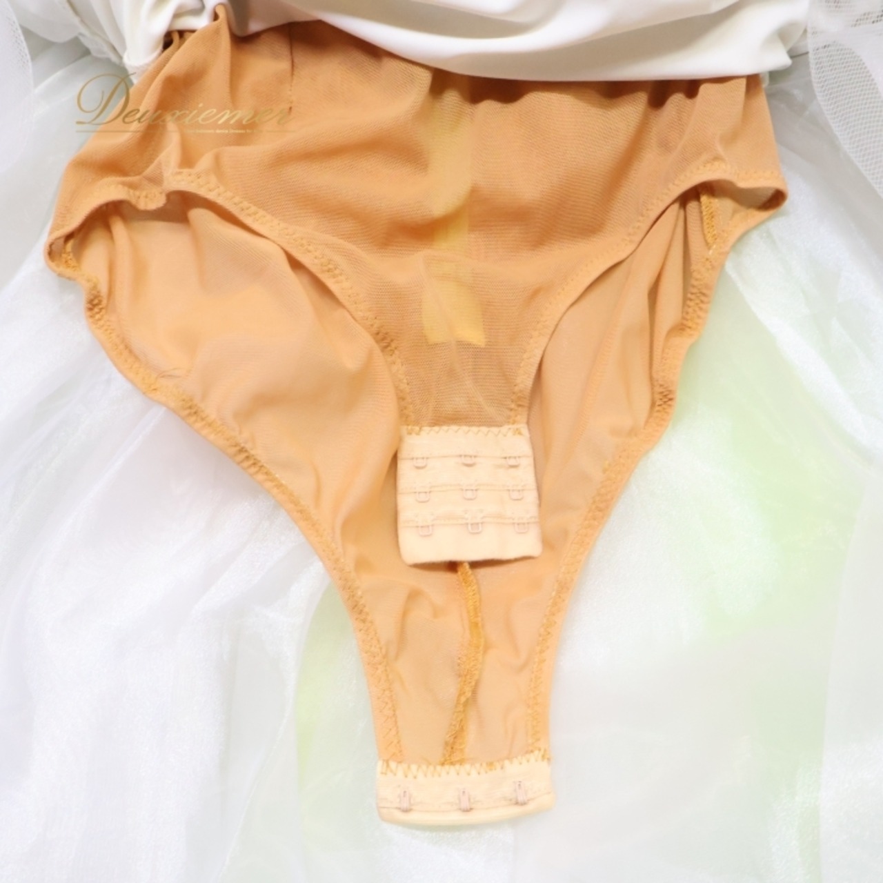 社交ダンス 衣装 スタンダードドレス ワンピース ドレス グリーン系 イエロー系 黄緑 黄色 蛍光 フロート レース フリル デモ 競技 ダンス パーティ 発表会 華やか 明るい色 衣装 発表会用