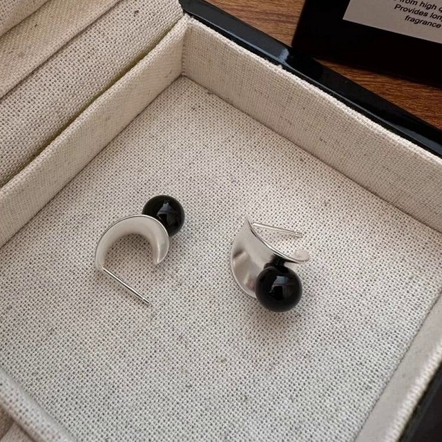 agate floss earrings　W00060