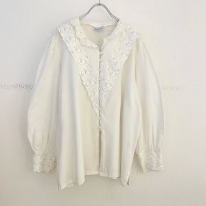 used Euro lace blouse