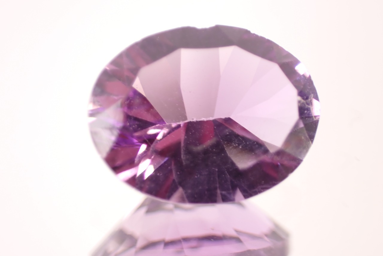 アメジスト(コンケーブカット)　2.22ct　[D12-181]