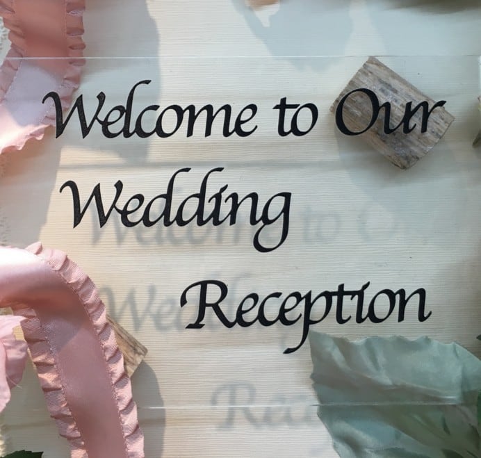 ウェルカムボード用シール 黒 文字 筆記体 1枚 Welcome to Our Wedding Reception  幸せデリバリー（ギフト・結婚式アイテム・手芸用品の通販）