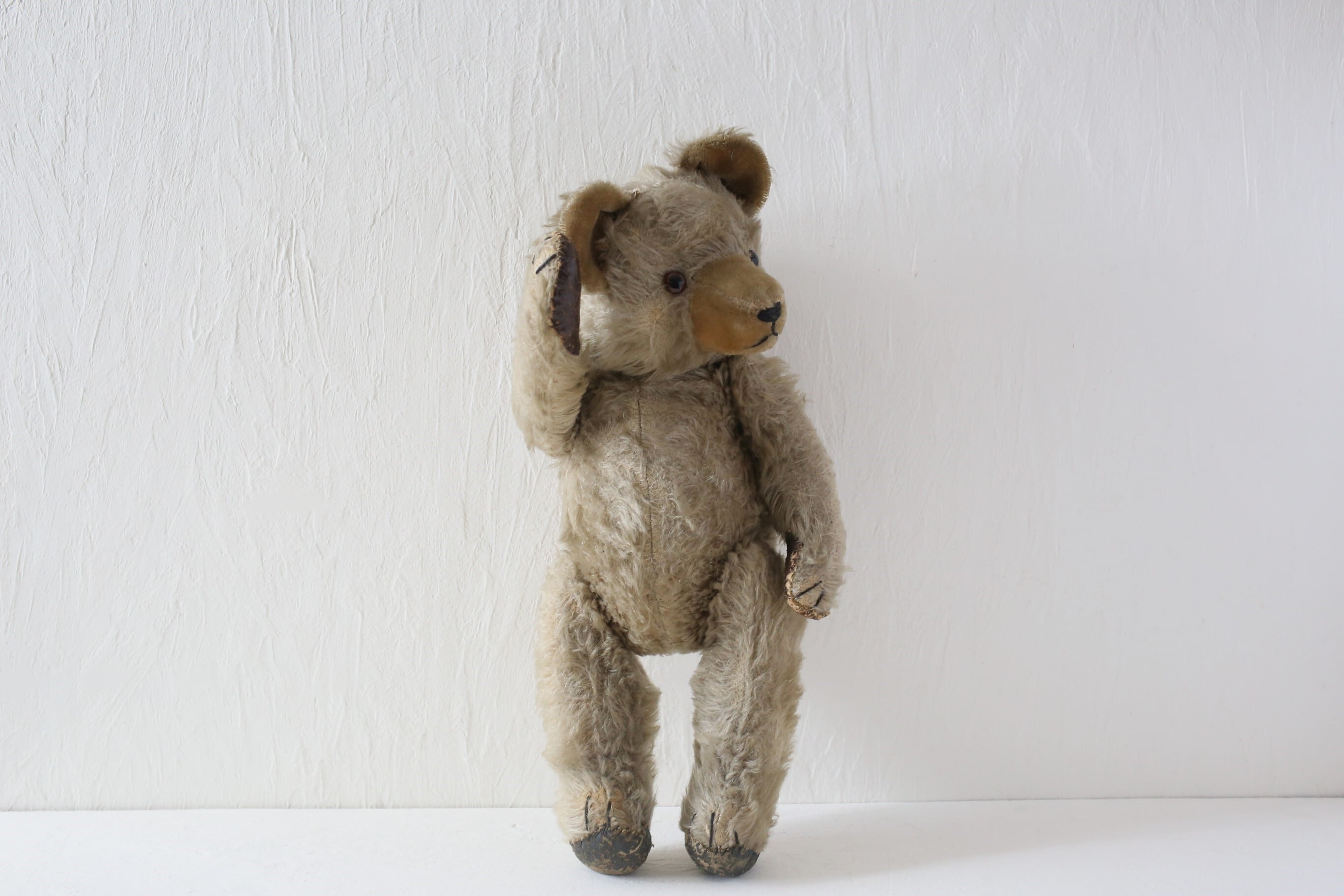 ドイツ アンティーク ヴィンテージ 哀愁を漂わせるテディベア