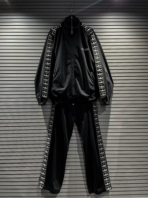 【X VINTAGE】"adidas" Logo Tape Design Loose Track Setup