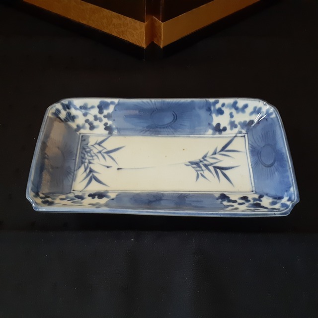 大聖寺伊万里 錦手十六菊紋 しのぎ造輪花七寸皿 8皿あり | 歳時記 