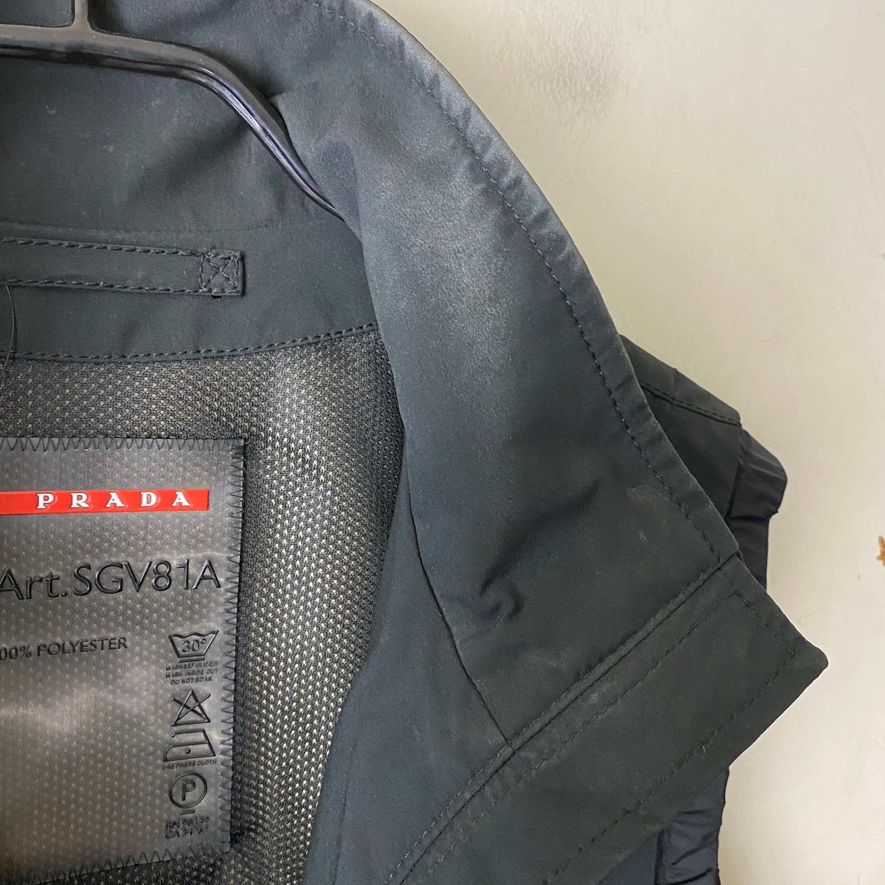 PRADA SPORT black nylon vest | NOIR ONLINE