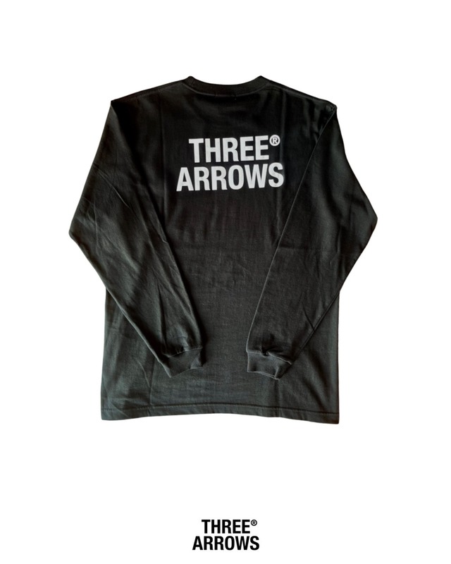 THREE ARROWS L/S TEE (black)