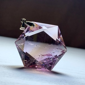8.六芒星☆虹 アメトリン ペンダントトップ