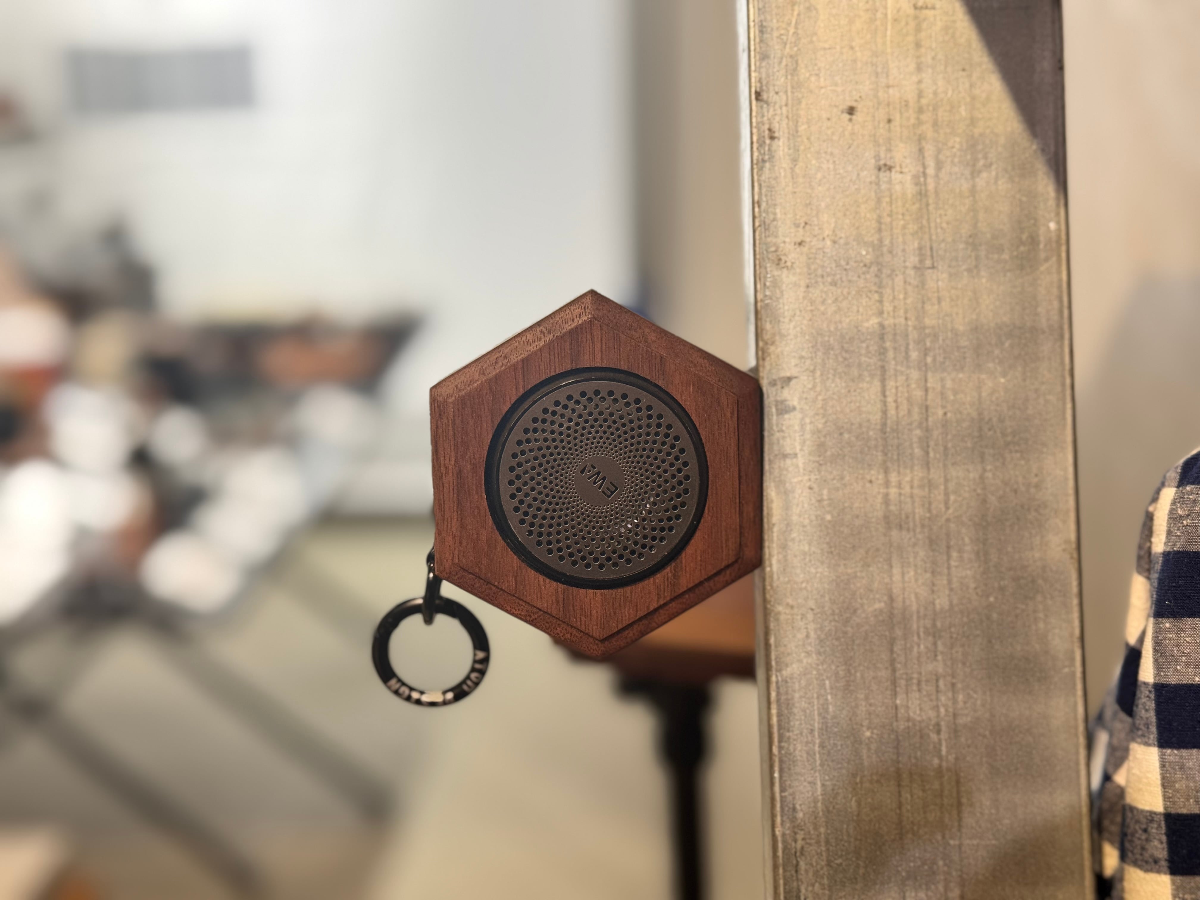 特価商品】【WYVERN AUDIO】バナナプラグをプッシュ式スピーカー 特価商品】【WYVERN AUDIO】バナナプラグをプッシュ式スピーカー