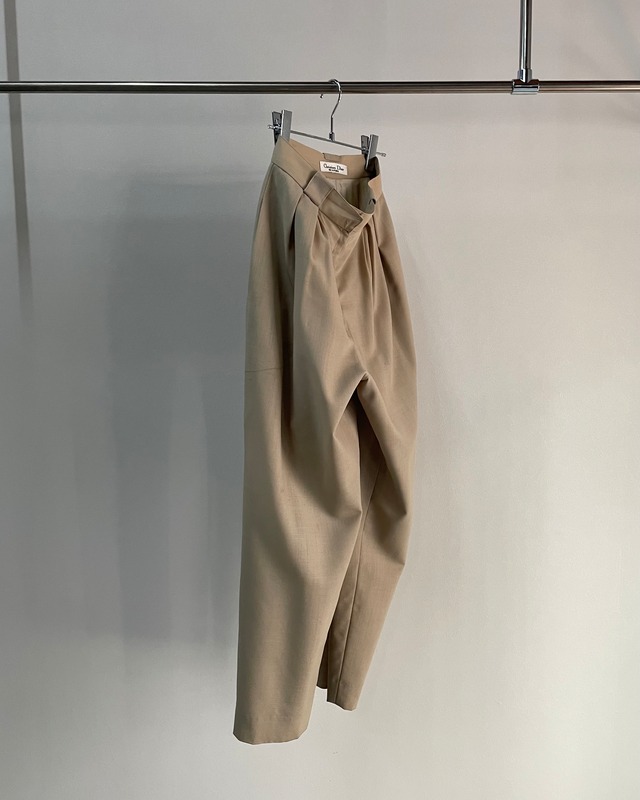 【Dior】2-pleats colored slacks