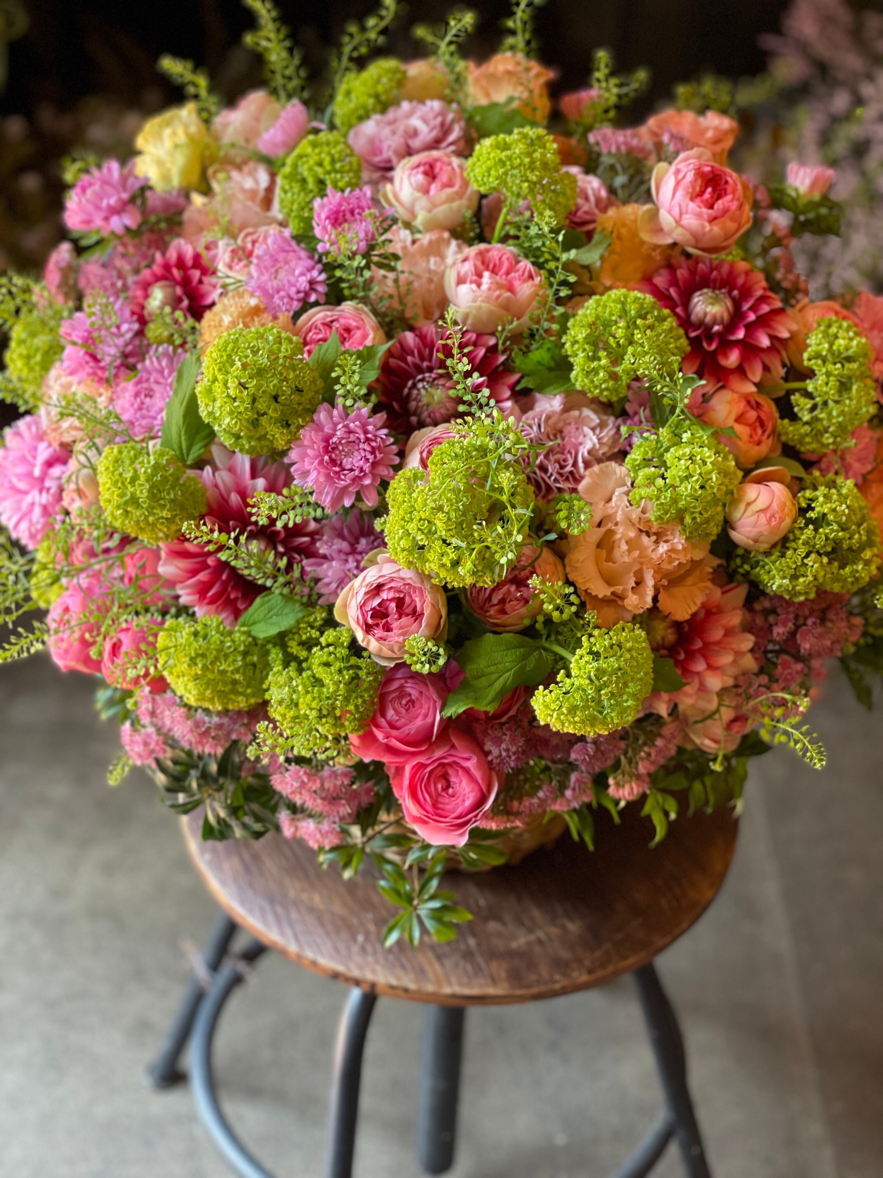 2026 Mother's Day Flower Gift【花束 or アレンジメント：L】 | 花や